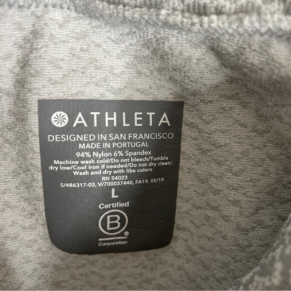 Athleta Gray Long Sleeve Top - Picture 5 of 5